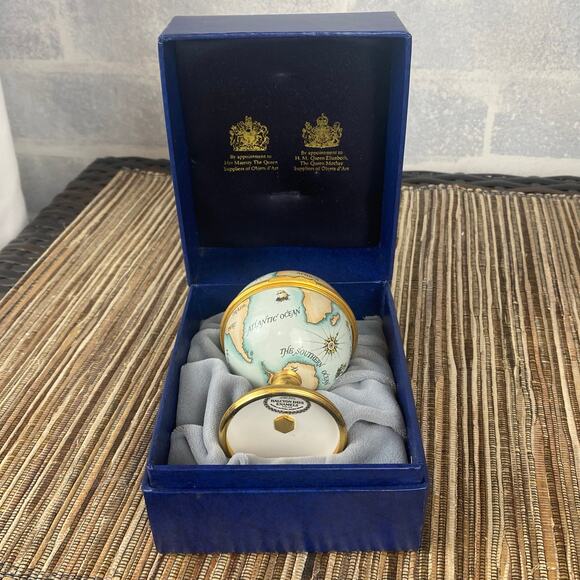 Halcyon Days Enamels Pedestal World Terrestrial Globe Miniture Desk Clock - Picture 10 of 13